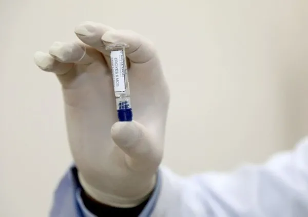 Cumhurbaşkanı Yardımcısı Fuat Oktay duyurdu: TURKOVAC ve VLP aşıda son durum