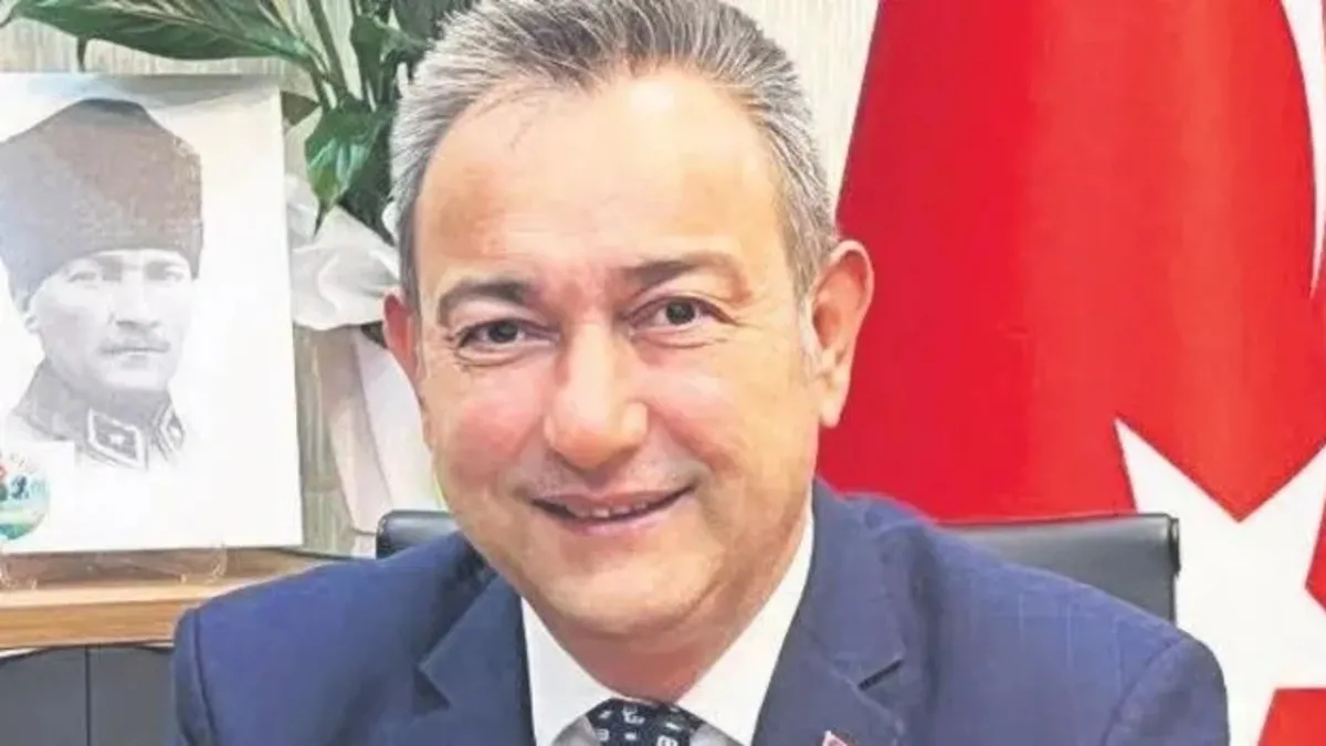 İşçi haklarını savunan CHP'li Kundakçı'ya partisin…