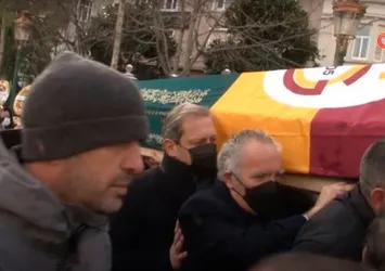 MHP'li Saffet Sancaklı'ya cenazede hırsız şoku