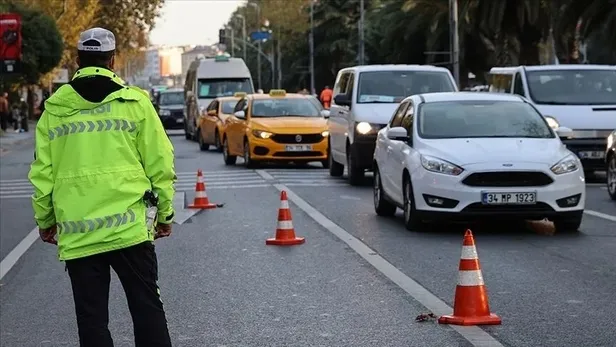 7-mayis-pazar-2023-istanbul-trafige-kapanan-yollar-hangileri-ak-parti-istanbul-mitingi-nedeniyle-kapali-yollar-1683447849299.jpeg 7 Mayıs Pazar 2023 İstanbul trafiğe kapanan yollar hangileri? Alternatif güzergahlar... - 1