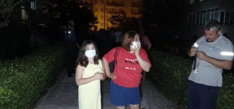 Edirne'de tatil sitesindeki dairede yangın! 50 kişi tahliye edildi