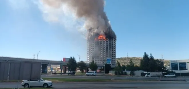 Gaziantep’te kullanılmayan 17 katlı otelde çıkan yangın kontrol altına alındı