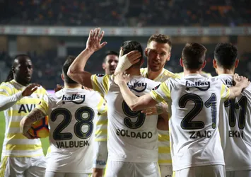 Fenerbahçe'de tarihi alarm!