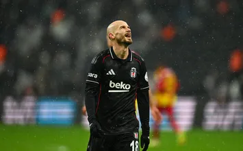 Beşiktaş'ta ikinci "Rafa" krizi mi? Yıldız oyuncu gemileri yaktı