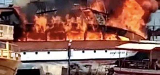 Antalya’da 200 kişilik gezi teknesi alev alev yandı