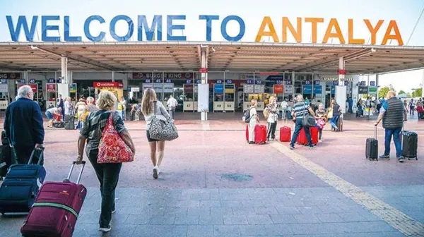 Rusya’dan seferberlik kaçışı! Son biletin fiyatı dudak uçuklattı