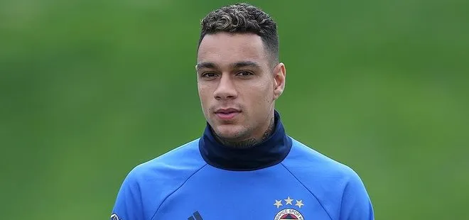 Fenerbahçeli Van der Wiel’in’dolandırıldım’ şikayetinde yeni gelişme: Dekontlara ulaşıldı...