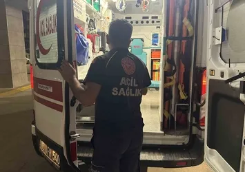 Yeğen amcasını bıçakladı