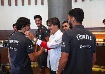 A Milli Futbol Takımı Riva'da toplandı