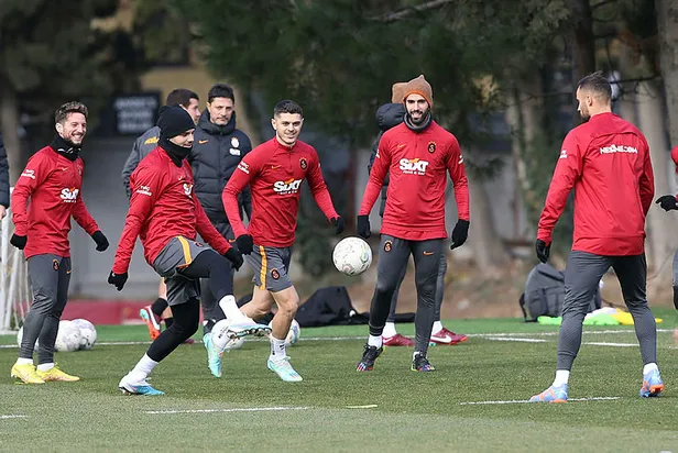 giresunspor-galatasaray-maci-muhtemel-11ler-28-ocak-giresunspor-gs-maci-ne-zaman-saat-kacta-1674898354896.jpg Giresunspor Galatasaray maçı MUHTEMEL 11'LER! 28 Ocak Giresunspor GS maçı ne zaman, saat kaçta? - 12