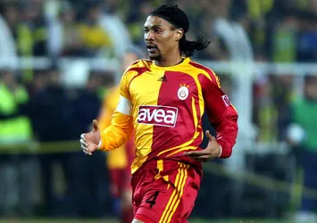 Rigobert Song felç geçirdi!