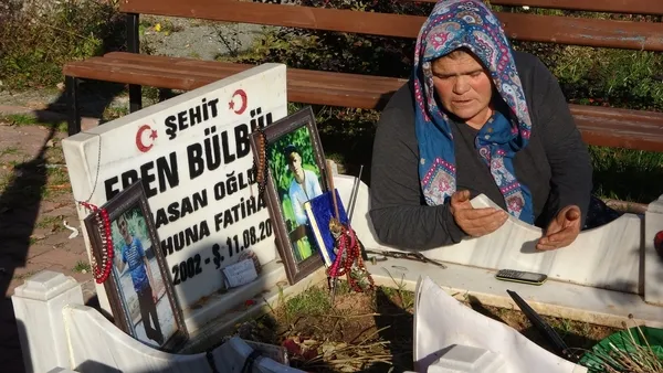1636471415385.jpg Şehit Eren Bülbül’ün annesinden İYİ Partili Türkkan’a ve Meral Akşener’e tepki: Yazıklar olsun - 2