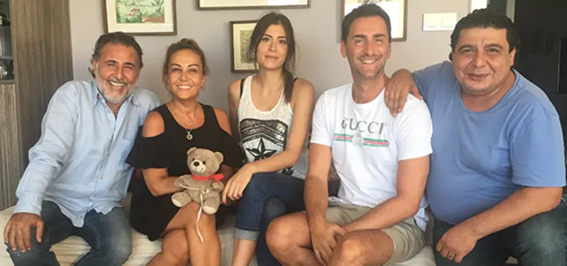 Evlenme teklifleri havada uçuşuyor