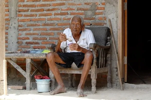 Dünyanın en yaşlı insanı: 146 yaşında