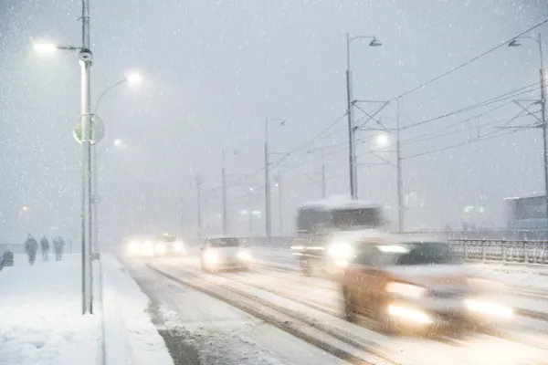 sicaklik-10-derece-dustu-kar-istanbulun-kapisina-dayandi-meteoroloji-alarm-verdi-16-il-icin-sari-kod-bugun-9-o-1704781023046.jpg Sıcaklık 10 derece düştü! Kar İstanbul'a giriş yaptı! Meteoroloji alarm verdi: 16 il için sarı kod | Bugün (9 Ocak) hava nasıl olacak? - 1