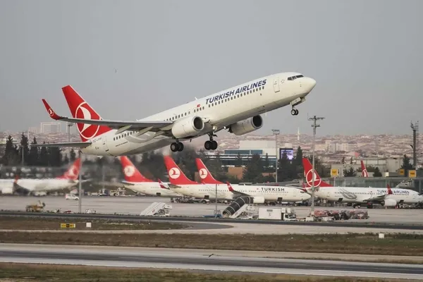 Türk Hava Yolları’ndan istihdama dev katkı! 5 bin yeni çalışana kapılarını açtı