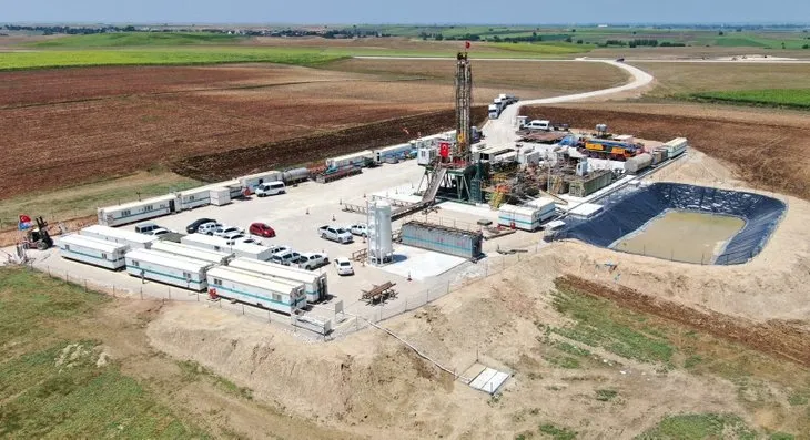 Enerji ve Tabii Kaynaklar Bakanı Fatih Dönmez Adana'da yeni petrol keşiflerine işaret etti!