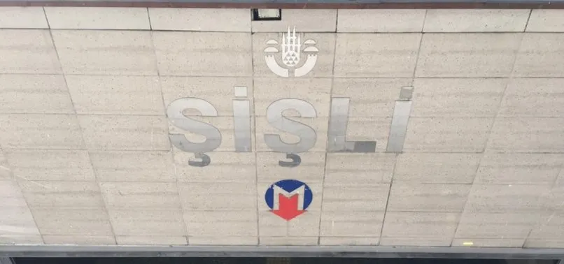 Son dakika: Şişli-Mecidiyeköy Metro İstasyonu'nda hareketli anlar! Bir kişi metro yoluna düştü