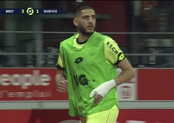 Son dakika | Fenerbahçe'nin eski oyuncusu Yassine Benzia 4 parmakla aylar sonra sahada