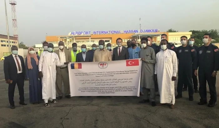 Türkiye’nin gönderdiği tıbbi malzeme ve ambulans Çad’a ulaştı