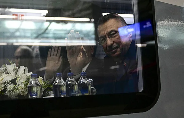 Ankara-Sivas YHT hattı açıldı! Cumhur İttifakı tam kadro bölgede! Sivas-Ankara arası 2 saate düştü...