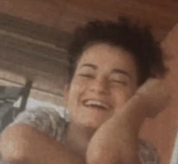 azra-gulendam-haytaoglunun-yakininin-paylasimi-yurek-dagladi-1628936571060.jpg Azra Gülendam Haytaoğlu'nun yakınının paylaşımı yürek dağladı - 4