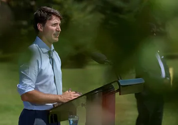 Kanada Başbakanı Trudeau etik kuralları çiğnediğini itiraf etti