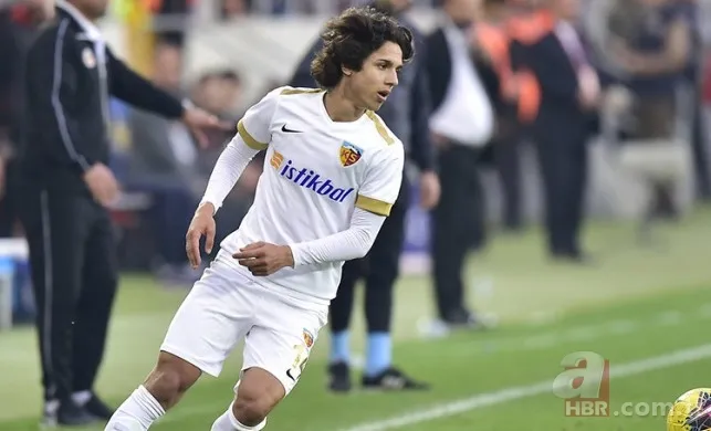 Süper Lig'de bir ilk gerçekleşecek! Kayserispor'lu Emre Demir bir rekor daha kıracak! 3