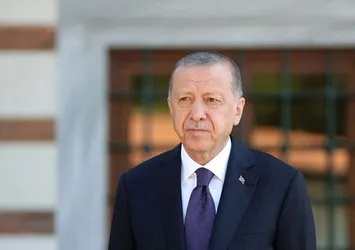 Başkan Erdoğan cuma namazını Bezmi Alem Valide Sultan Camisi'nde kıldı