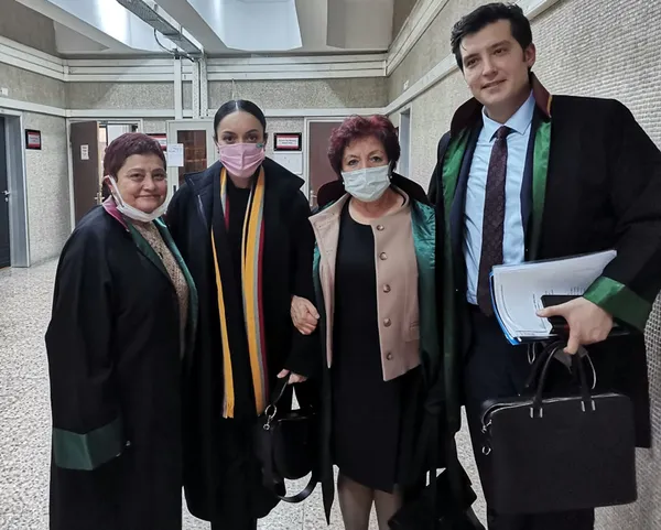 1644417820703.jpg Ezgi Mola-Musa Orhan davasında yeni gelişme! Uzlaşmak için 50 bin TL istedi - 3