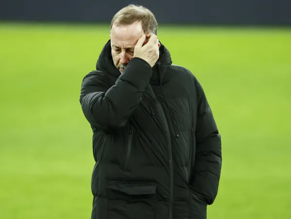 Beşiktaş'ta Sergen Yalçın gelişmesi! Tecrübeli hoca görevi bıraktı - 4
