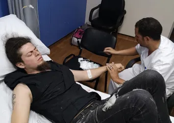 Aref'e 24 tüp yılan serumu verilecek!