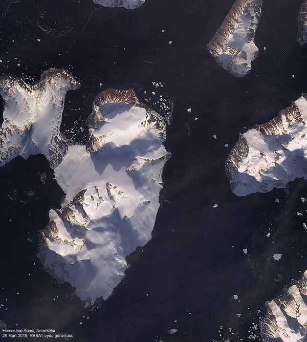 Türk üssü böyle görüntülendi