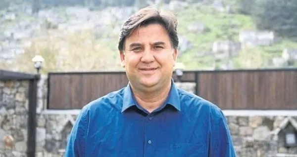Son dakika: CHP'li başkan Alim Karaca trafikte terör estirmişti! Tanık ifadesi davaya damga vurdu: Maganda olduklarını düşündük - 3