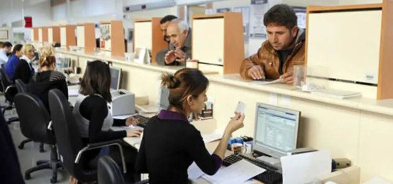 45 bin 484 kamu çalışanı görevden uzaklaştırıldı