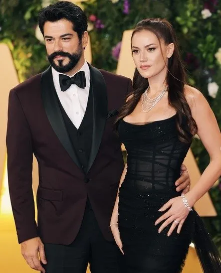 Fahriye Evcen ilgi odağı oldu! Türk yıldızlar Riyad’daki Joy Awards ödül gecesinde...