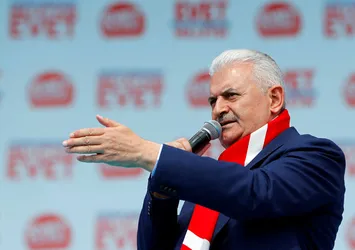 Başbakan Yıldırım'dan CHP'li vekile sert sözler: Densiz, terbiyesiz