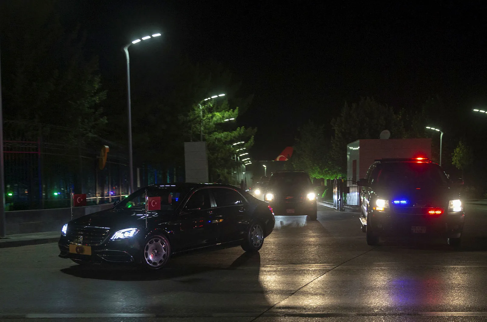 Başkan Erdoğan yurda döndü