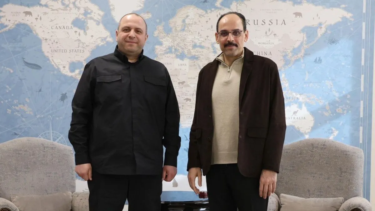 Ankara'da barış temasları! MİT Başkanı Kalın Ukrayna Savunma Bakanı ile görüştü