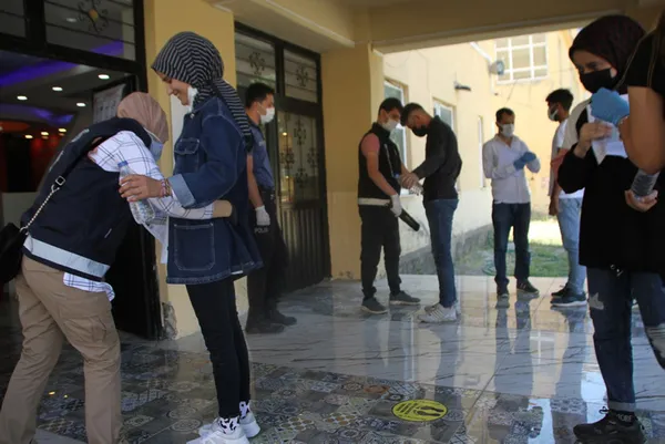 1624774652281.jpg YKS'de 2. oturum sona erdi! - 1