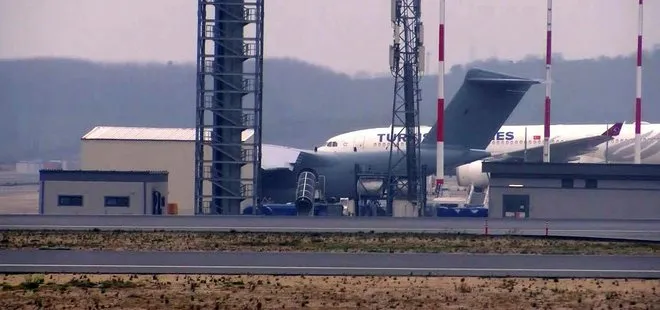 İngiliz Hava Kuvvetleri uçağı Airbus A400M sağlık ekipmanları için İstanbul’da!