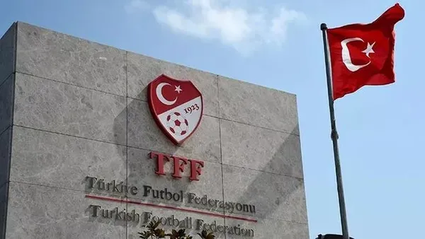 son-dakika-tff-acikladi-liglere-kar-ertelemesi-1646908732139.jpeg SON DAKİKA! TFF açıkladı! Liglere kar ertelemesi - 1