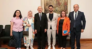 FETÖ’cü Çetinkaya’dan Fransa’da eylem!