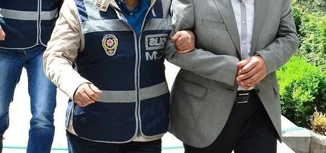 Son dakika: İzmir’de FETÖ operasyonunda 12 şüpheli için gözaltı kararı verildi