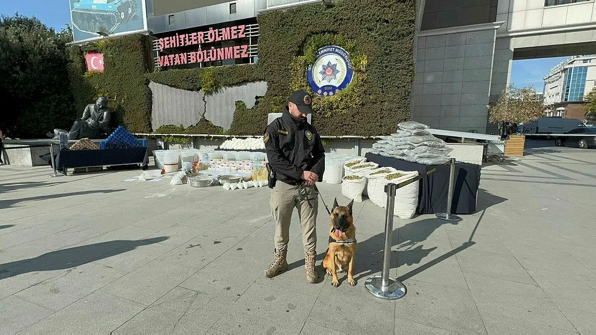 Narkotik köpeği Ares uyuşturucu baskınında öldü! Canı pahasına yakaladı