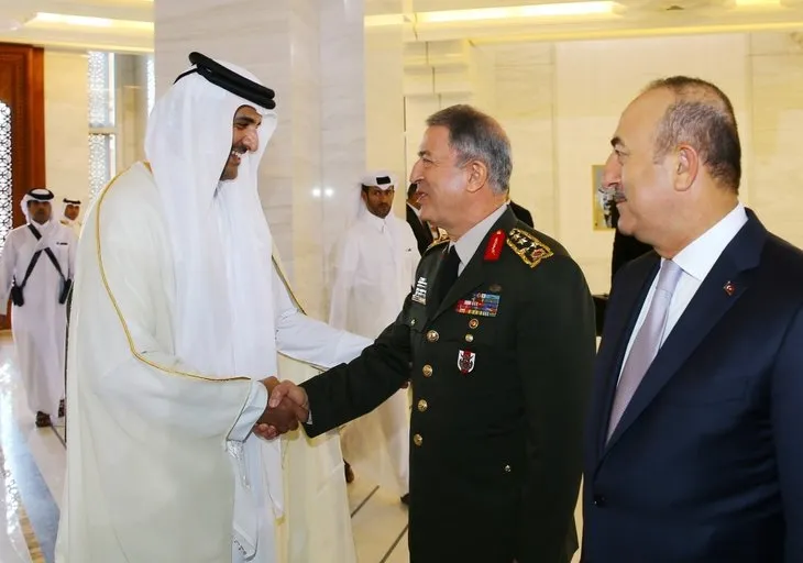 Cumhurbaşkanı Erdoğan, Katar Emiri Şeyh Temim tarafından törenle karşılandı