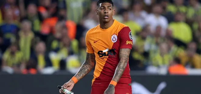Galatasaray’da Van Aanholt ile yollar ayrıldı! KAP açıklaması geldi