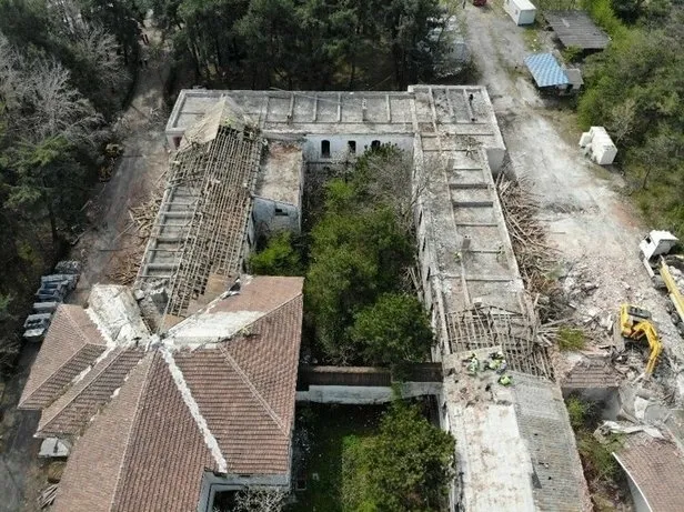 Restore edilen 2. Abdülhamid'in yaptırdığı tarihi Hadımköy Askeri Hastanesi koronavirüs hastalarına hizmet verecek - 1