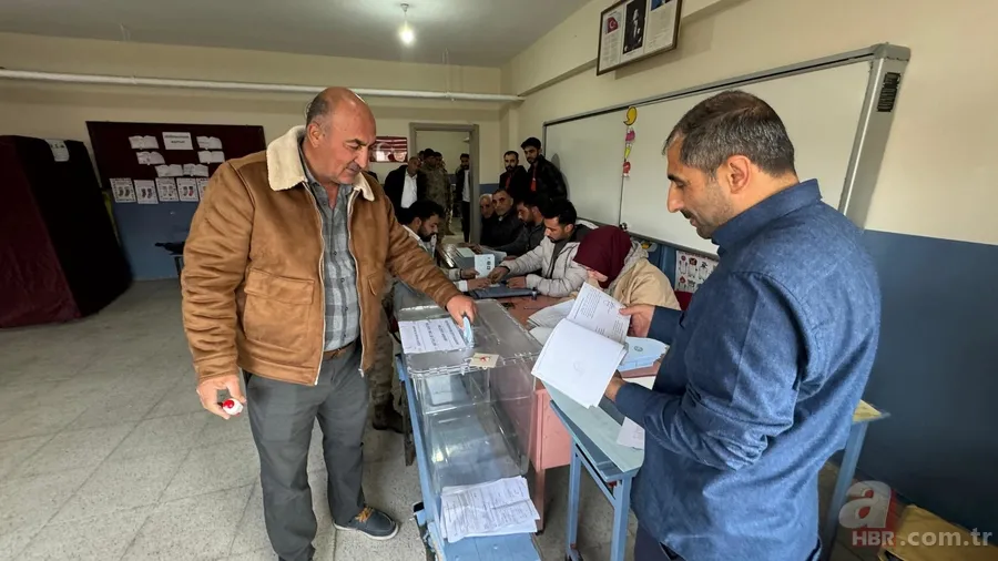 Sandığa mühür vuruldu! A Haber ekipleri seçim nöbetinde 17