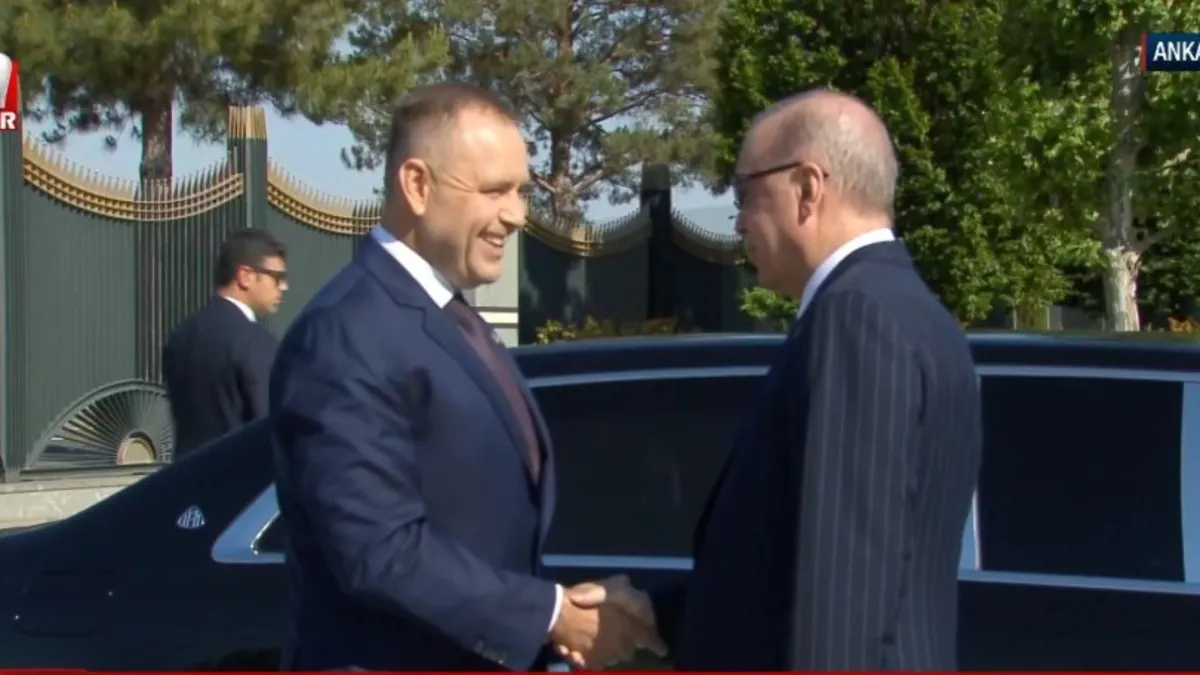 Polonya Cumhurbaşkanı Karol Nawrocki Ankara'da! Başkan Erdoğan resmi törenle karşıladı